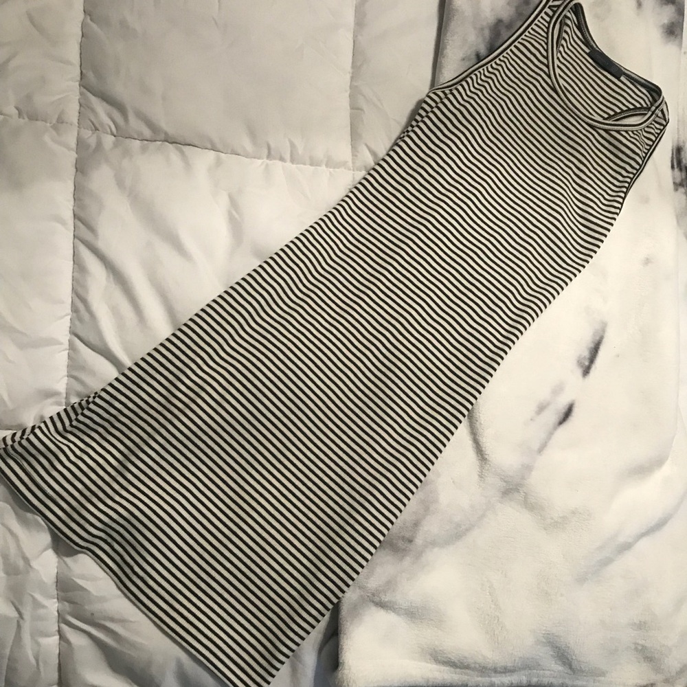 Soprano XS striped dress